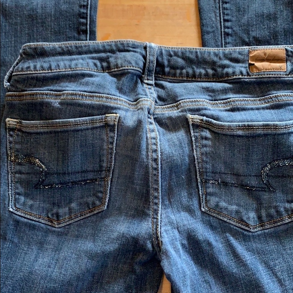 Size 8 long- American eagle jeans